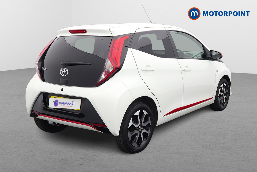 Toyota Aygo X-Trend Manual Petrol Hatchback - Stock Number (1628183) - Drivers side rear corner