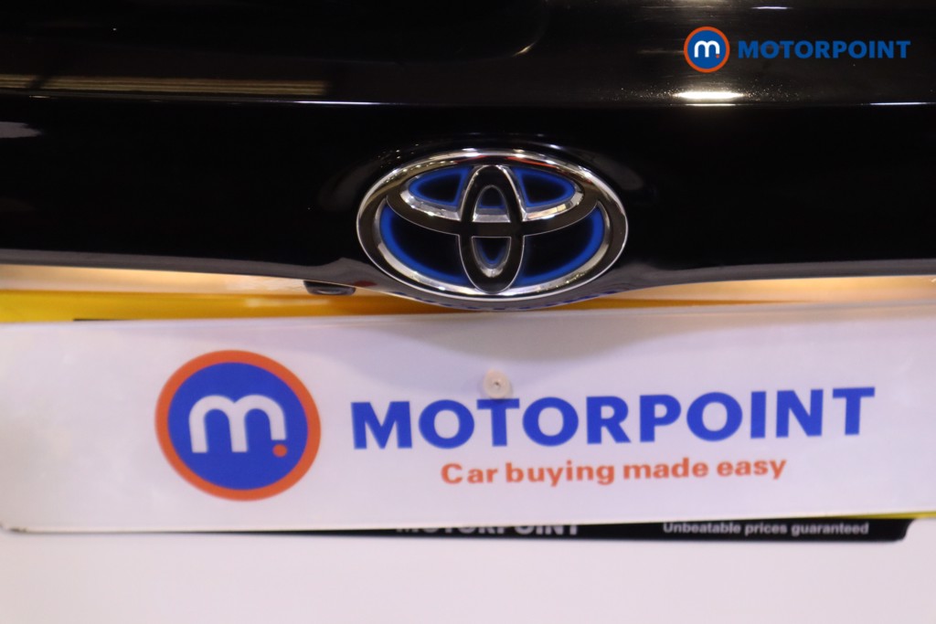 Toyota Yaris Design Automatic Petrol-Electric Hybrid Hatchback - Stock Number (1628233) - 20th supplementary image