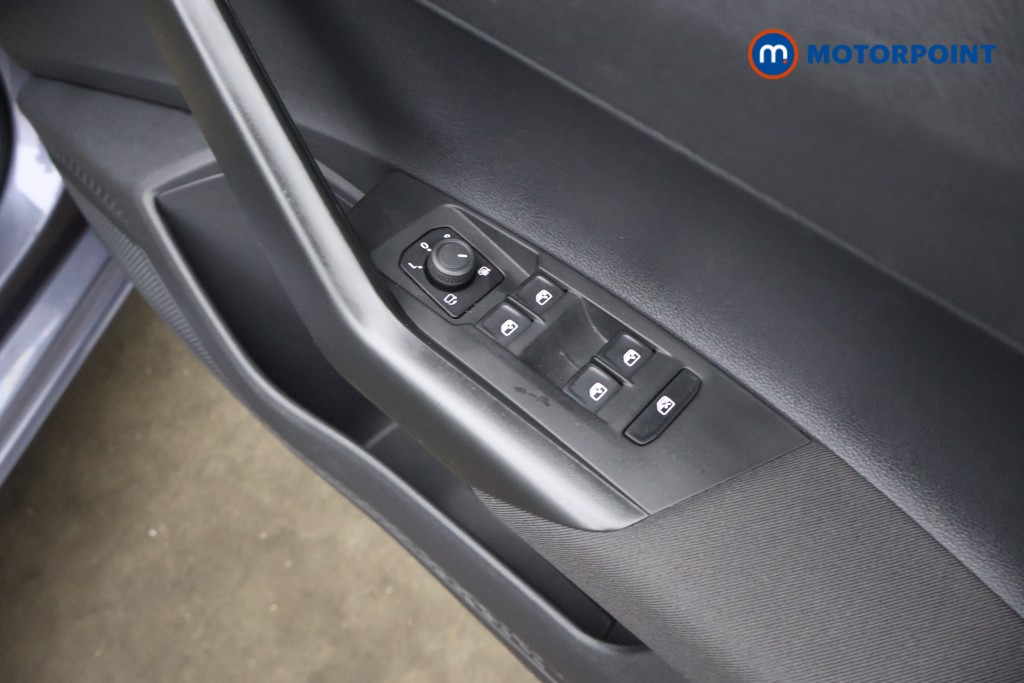 Volkswagen Polo Life Manual Petrol Hatchback - Stock Number (1628261) - 17th supplementary image