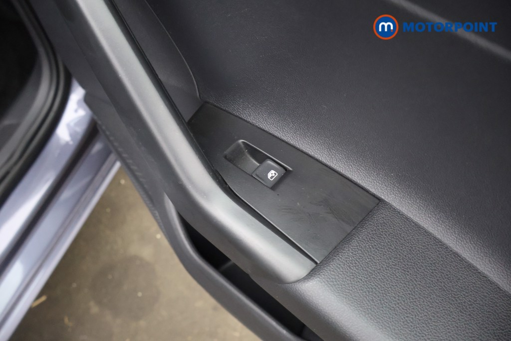 Volkswagen Polo Life Manual Petrol Hatchback - Stock Number (1628261) - 22nd supplementary image