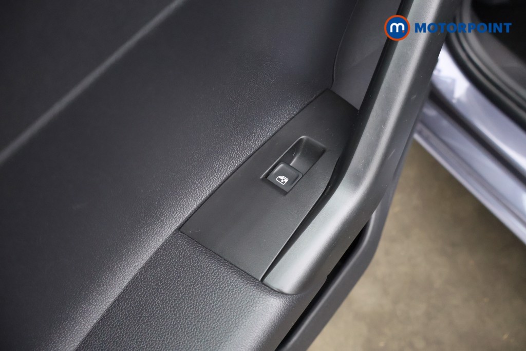 Volkswagen Polo Life Manual Petrol Hatchback - Stock Number (1628261) - 26th supplementary image