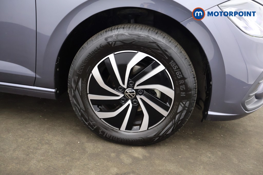 Volkswagen Polo Life Manual Petrol Hatchback - Stock Number (1628261) - 1st supplementary image