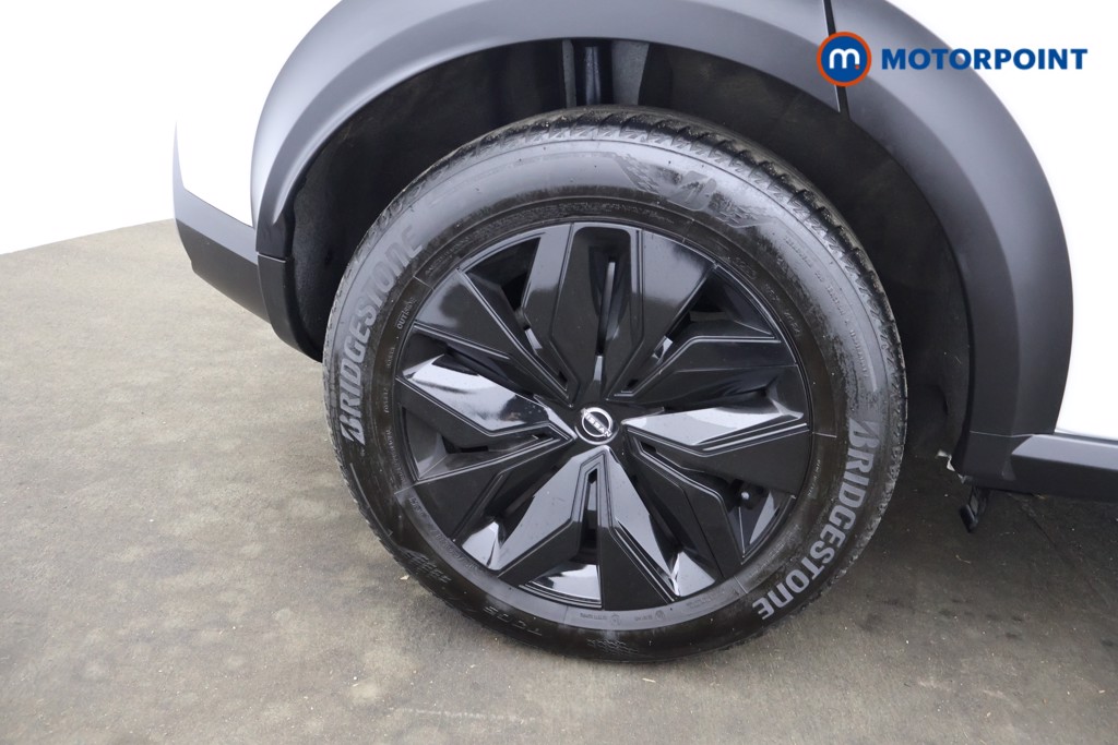 Nissan Juke Acenta Premium Manual Petrol SUV - Stock Number (1628479) - 2nd supplementary image