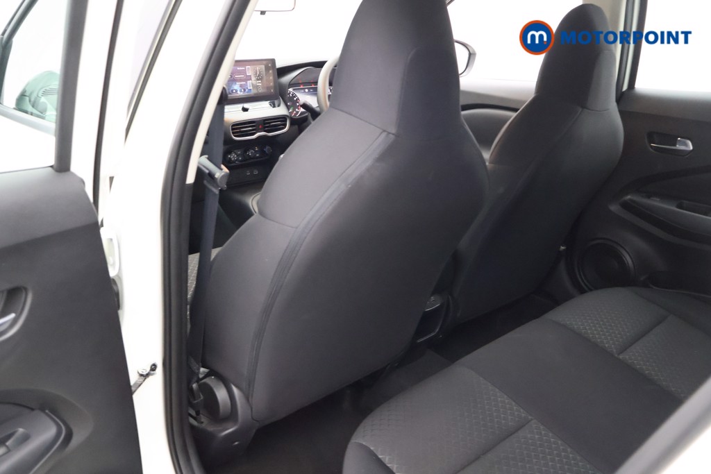 Nissan Juke Acenta Premium Manual Petrol SUV - Stock Number (1628479) - 24th supplementary image