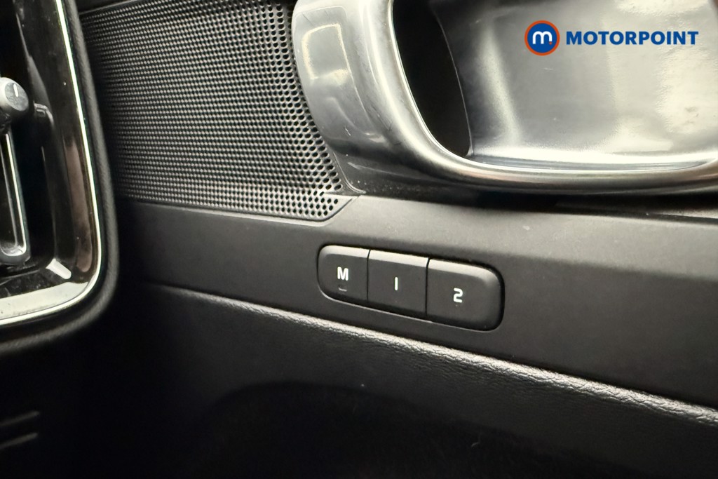 Volvo Xc40 Inscription Manual Petrol SUV - Stock Number (1628595) - 18th supplementary image