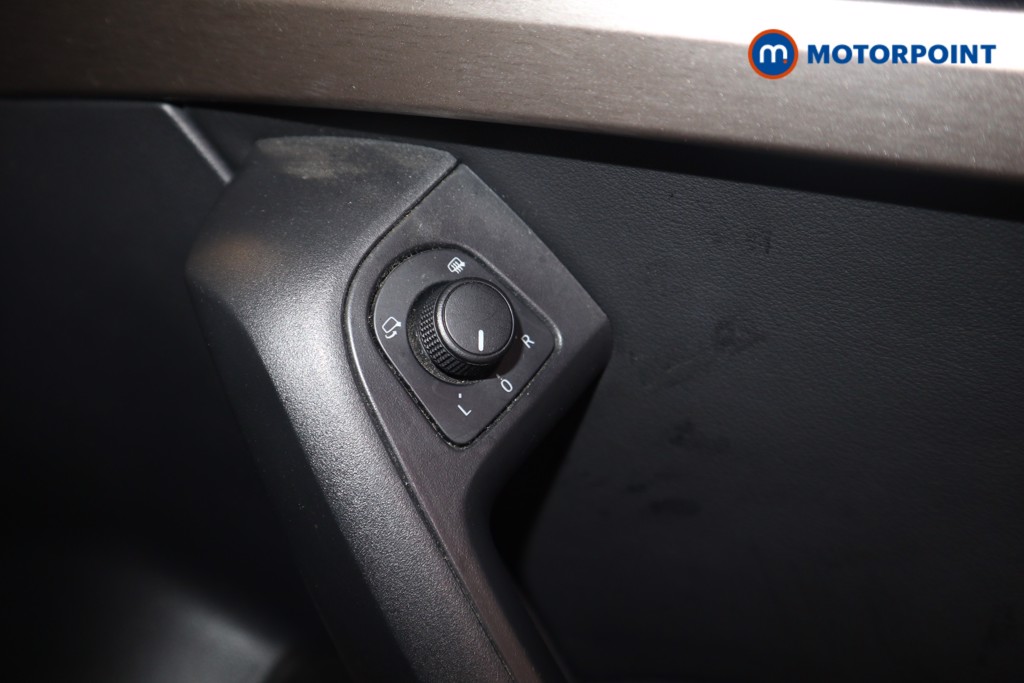 Seat Ateca Xperience Lux Automatic Petrol SUV - Stock Number (1628784) - 16th supplementary image