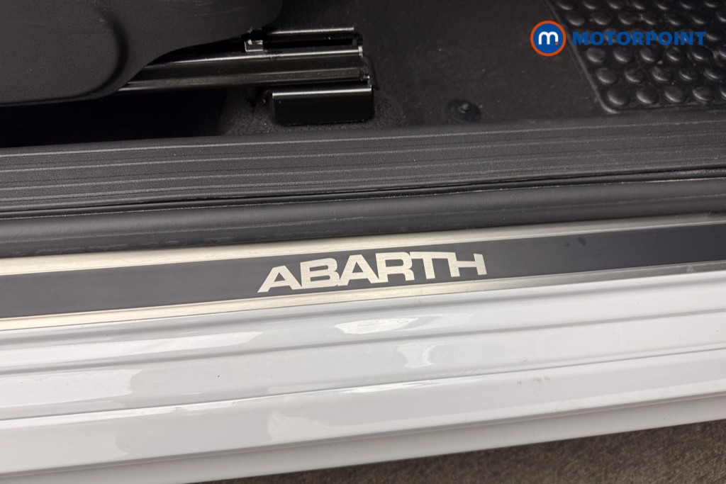 Abarth 595 F595 Manual Petrol Hatchback - Stock Number (1628790) - 31st supplementary image