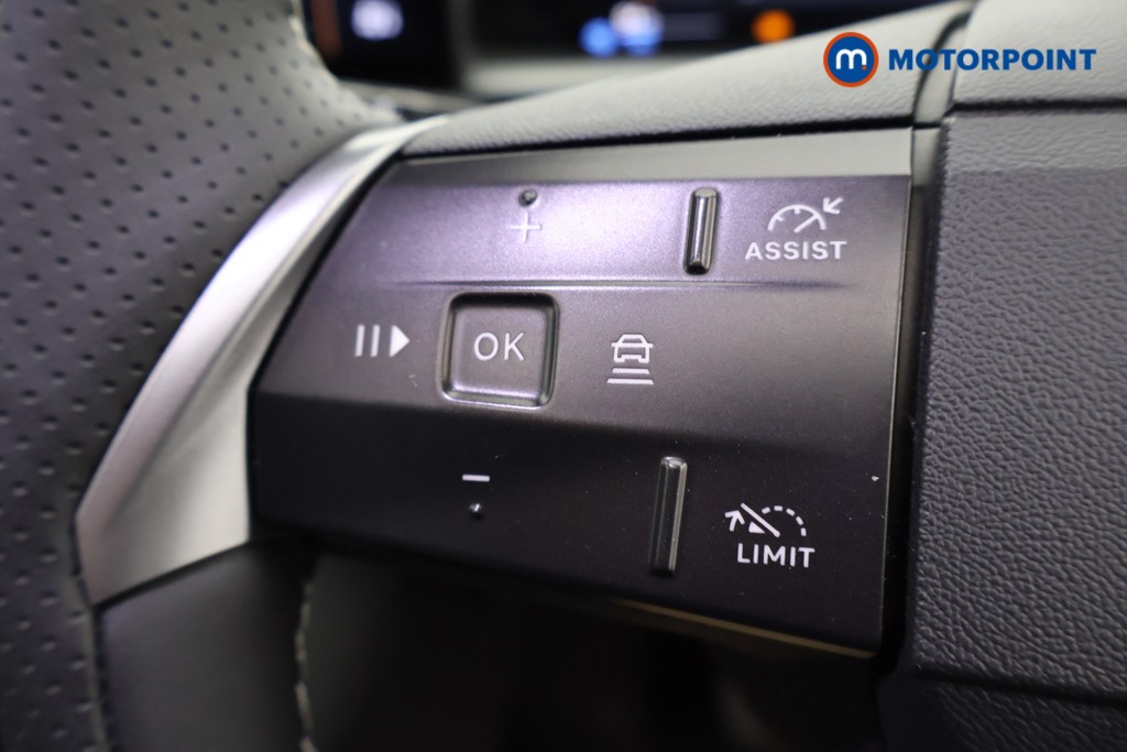 Vauxhall Grandland Ultimate Automatic Electric SUV - Stock Number (1628874) - 7th supplementary image