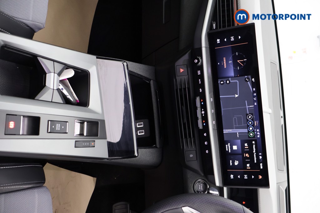 Vauxhall Grandland Ultimate Automatic Electric SUV - Stock Number (1628874) - 17th supplementary image