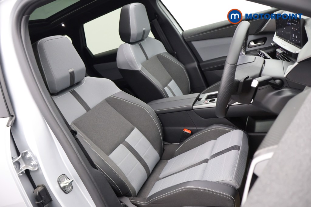 Vauxhall Grandland Ultimate Automatic Electric SUV - Stock Number (1628874) - 20th supplementary image