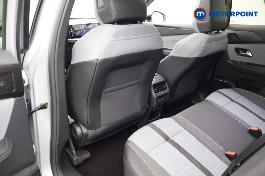 Vauxhall Grandland Ultimate Automatic Electric SUV - Stock Number (1628874) - 27th supplementary image