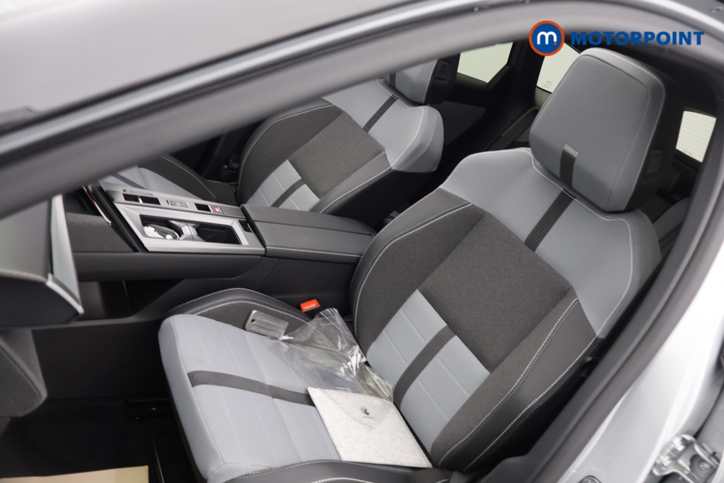 Vauxhall Grandland Ultimate Automatic Electric SUV - Stock Number (1628874) - 32nd supplementary image