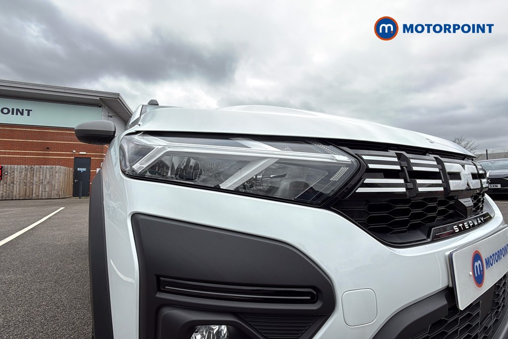 Dacia Sandero Stepway Expression Manual Petrol Hatchback - Stock Number (1628875) - 44th supplementary image