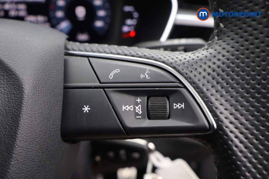 Audi Q3 S Line Manual Petrol SUV - Stock Number (1628909) - 8th supplementary image