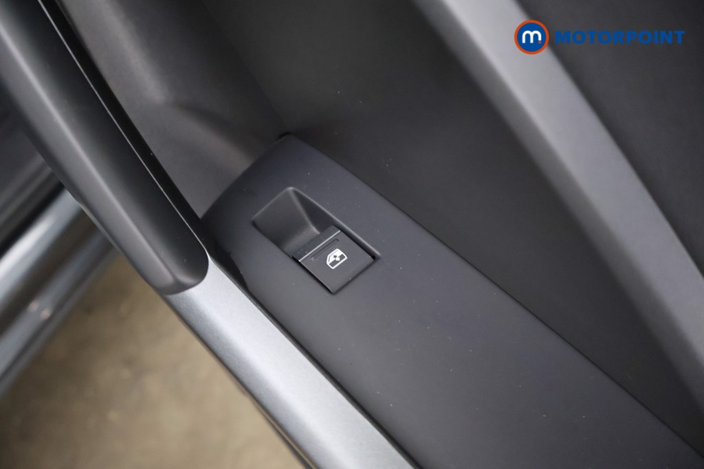 Audi Q3 S Line Manual Petrol SUV - Stock Number (1628909) - 27th supplementary image