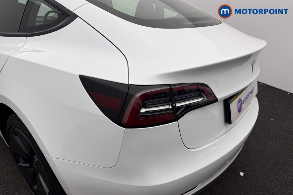 Tesla Model 3 Long Range Automatic Electric Saloon - Stock Number (1628977) - 20th supplementary image