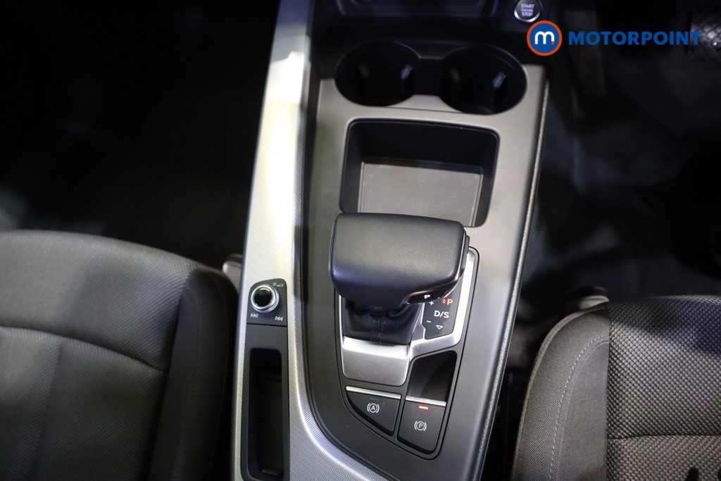 Audi A4 Technik Automatic Petrol Saloon - Stock Number (1629195) - 11th supplementary image