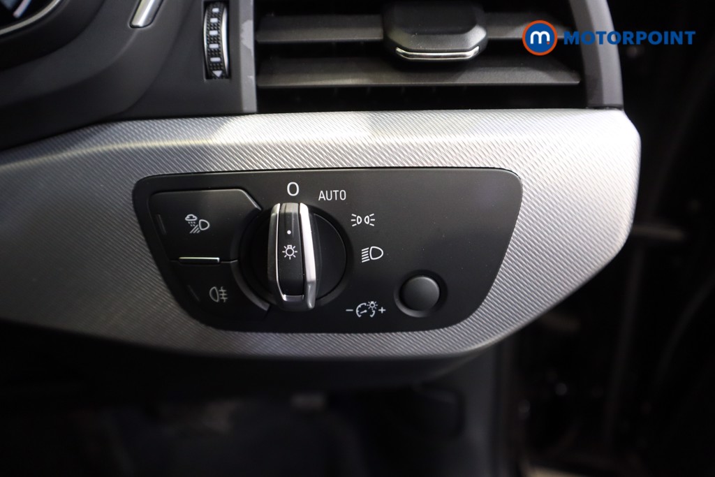 Audi A4 Technik Automatic Petrol Saloon - Stock Number (1629195) - 16th supplementary image