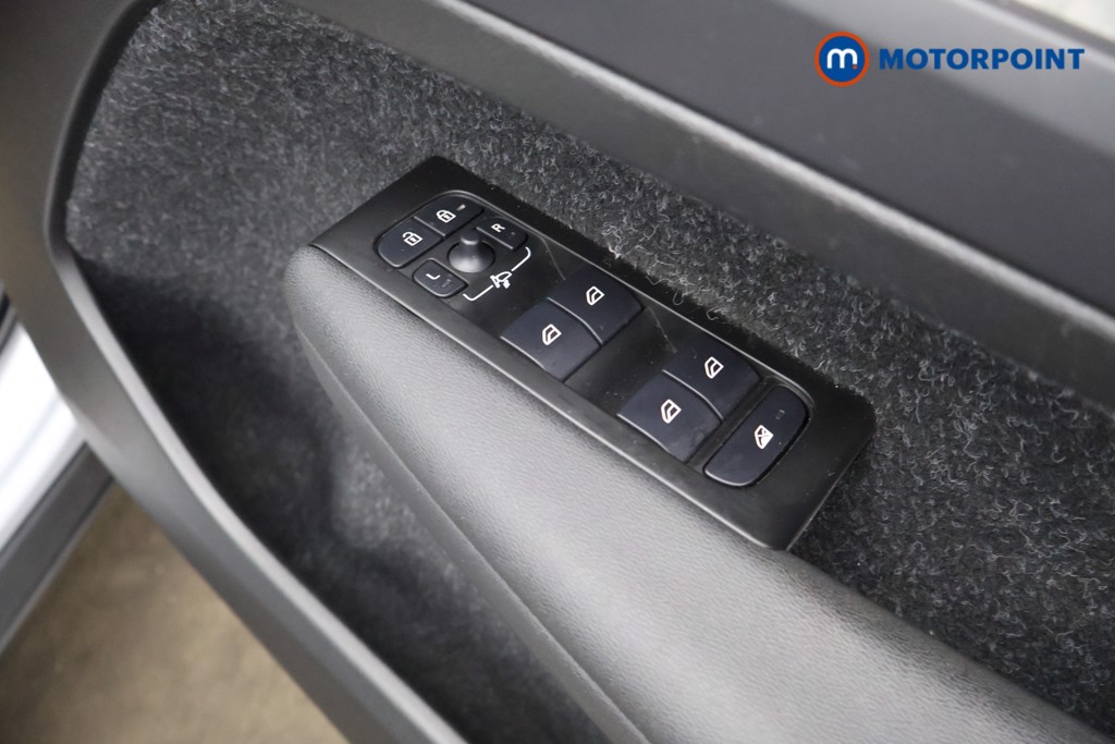 Volvo Xc40 Inscription Automatic Petrol Plug-In Hybrid SUV - Stock Number (1629201) - 19th supplementary image