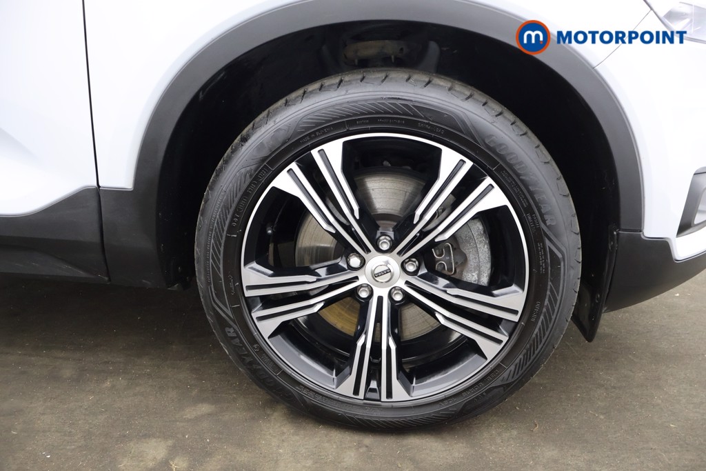 Volvo Xc40 Inscription Automatic Petrol Plug-In Hybrid SUV - Stock Number (1629201) - 1st supplementary image