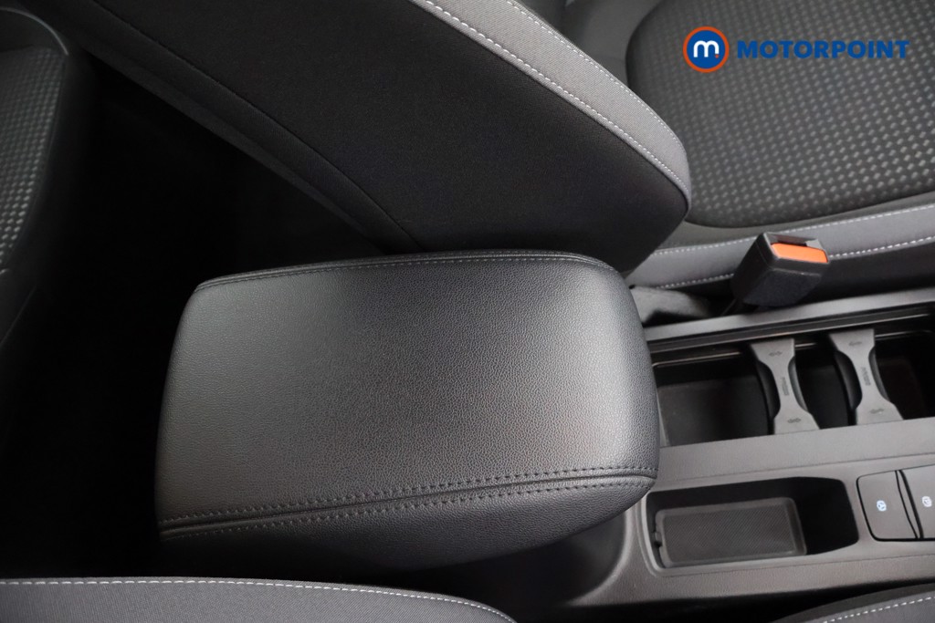 Ford Focus Zetec Edition Manual Petrol Hatchback - Stock Number (1629301) - 16th supplementary image