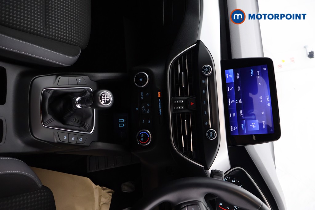 Ford Focus Zetec Edition Manual Petrol Hatchback - Stock Number (1629301) - 17th supplementary image