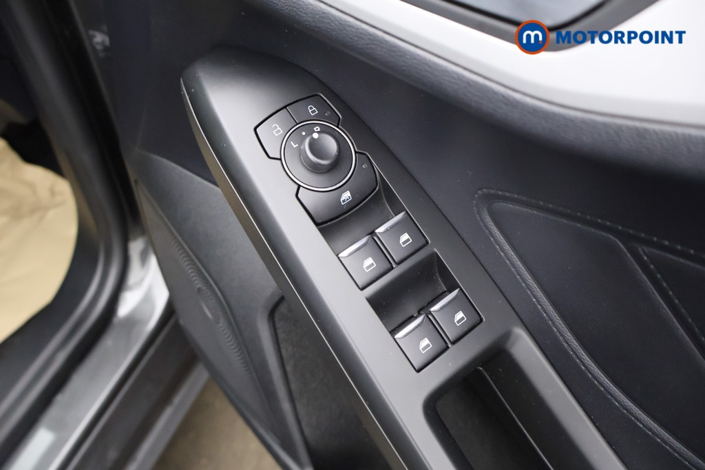 Ford Focus Zetec Edition Manual Petrol Hatchback - Stock Number (1629301) - 18th supplementary image