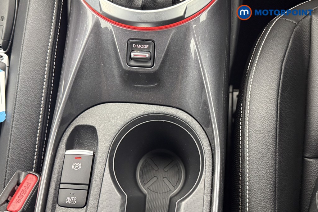 Nissan Juke Tekna Automatic Petrol SUV - Stock Number (1629702) - 6th supplementary image