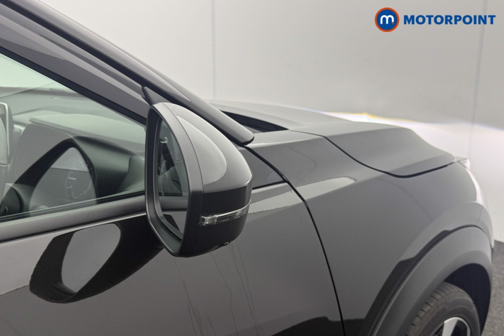 Nissan Juke Tekna Automatic Petrol SUV - Stock Number (1629702) - 13th supplementary image