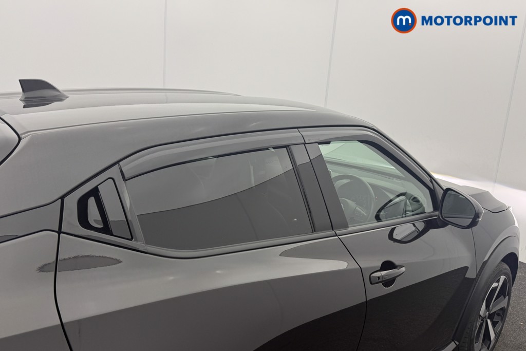 Nissan Juke Tekna Automatic Petrol SUV - Stock Number (1629702) - 25th supplementary image