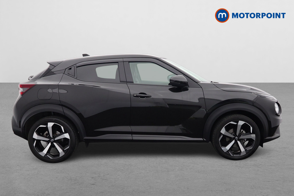 Nissan Juke Tekna Automatic Petrol SUV - Stock Number (1629702) - Drivers side