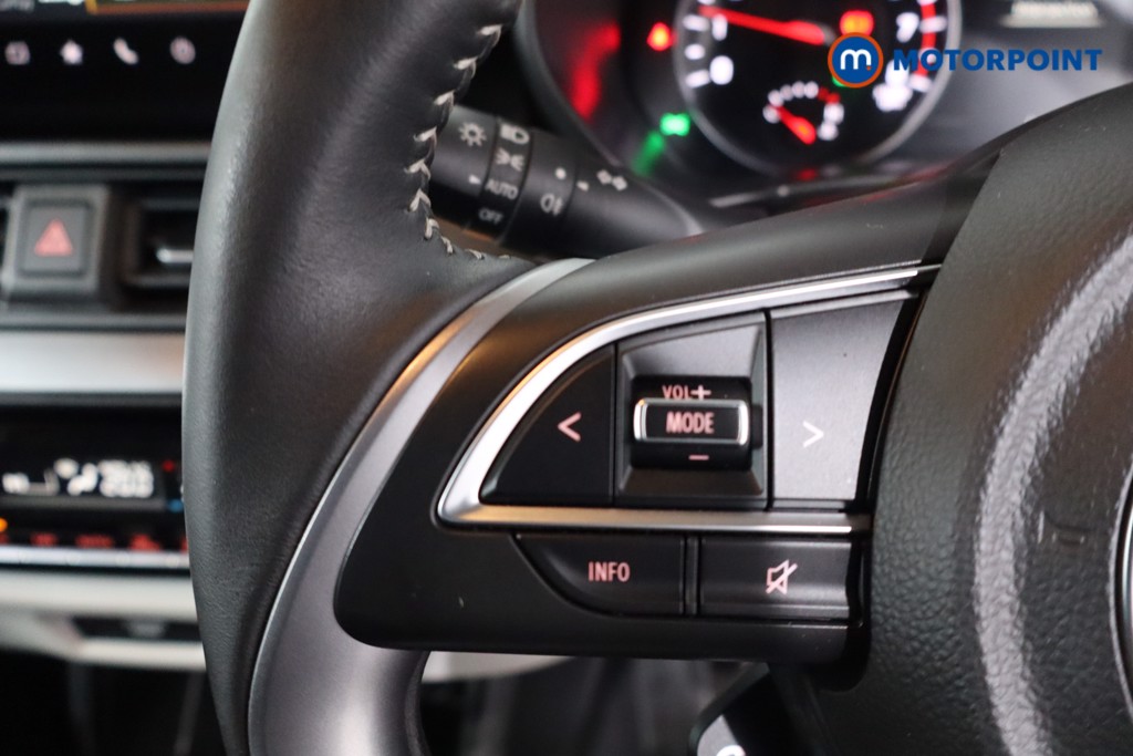 Suzuki Swift Ultra Manual Petrol Hatchback - Stock Number (1630181) - 7th supplementary image