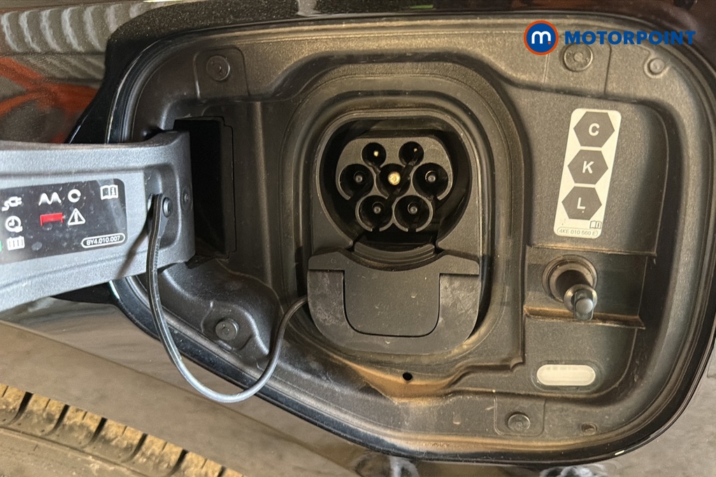 Audi A3 S Line Automatic Petrol Plug-In Hybrid Hatchback - Stock Number (1630222) - 40th supplementary image