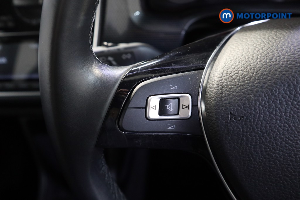 Volkswagen UP R-Line Manual Petrol Hatchback - Stock Number (1630420) - 3rd supplementary image