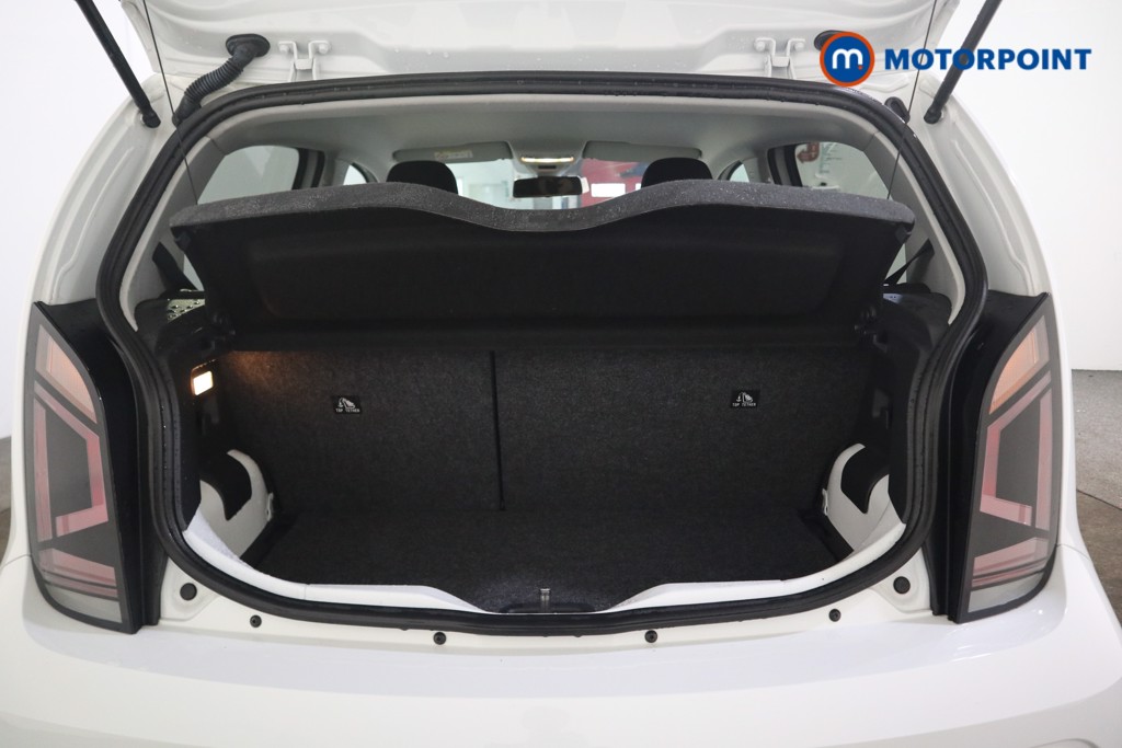 Volkswagen UP R-Line Manual Petrol Hatchback - Stock Number (1630420) - 15th supplementary image