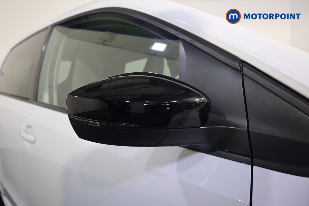 Volkswagen UP R-Line Manual Petrol Hatchback - Stock Number (1630420) - 26th supplementary image