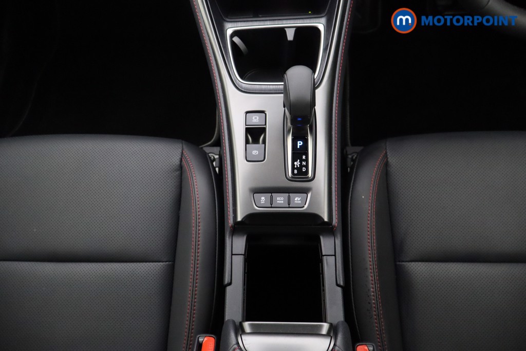 Lexus LBX Premium Plus Automatic Petrol-Electric Hybrid SUV - Stock Number (1630555) - 5th supplementary image