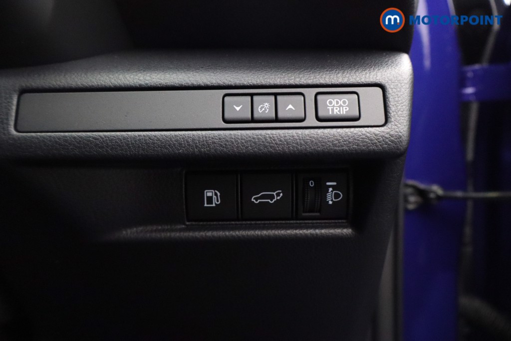 Lexus LBX Premium Plus Automatic Petrol-Electric Hybrid SUV - Stock Number (1630555) - 12th supplementary image