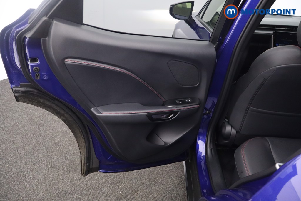 Lexus LBX Premium Plus Automatic Petrol-Electric Hybrid SUV - Stock Number (1630555) - 23rd supplementary image