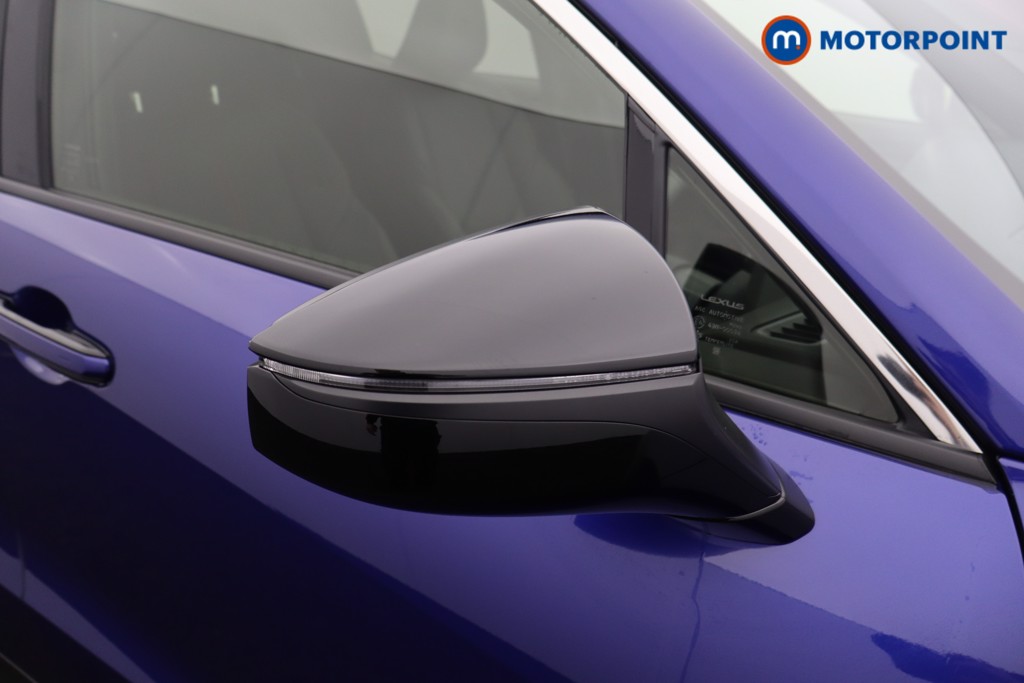 Lexus LBX Premium Plus Automatic Petrol-Electric Hybrid SUV - Stock Number (1630555) - 38th supplementary image