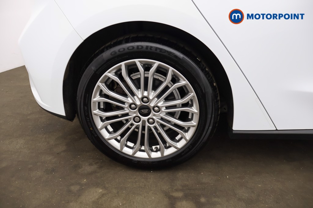 Ford Focus Titanium X Edition Manual Petrol Hatchback - Stock Number (1630699) - 2nd supplementary image