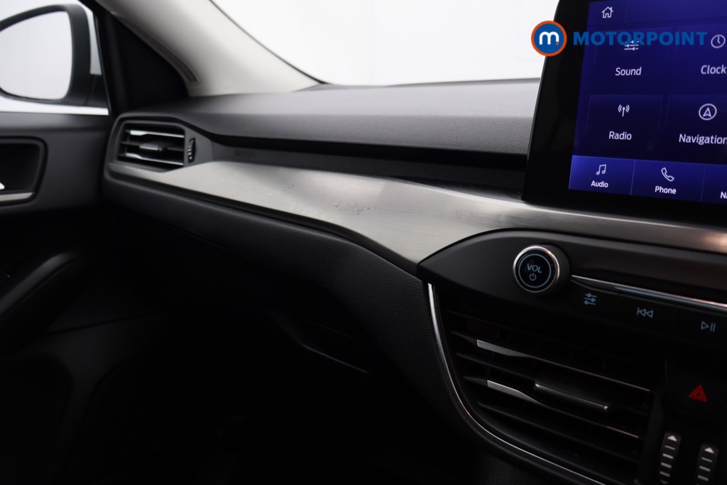 Ford Focus Titanium X Edition Manual Petrol Hatchback - Stock Number (1630699) - 16th supplementary image