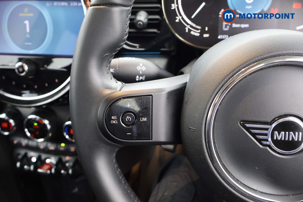 Mini Hatchback Cooper Classic Manual Petrol Hatchback - Stock Number (1630844) - 2nd supplementary image