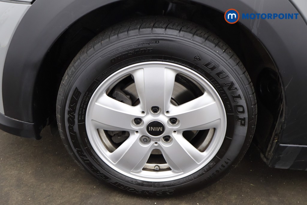 Mini Hatchback Cooper Classic Manual Petrol Hatchback - Stock Number (1630844) - 21st supplementary image