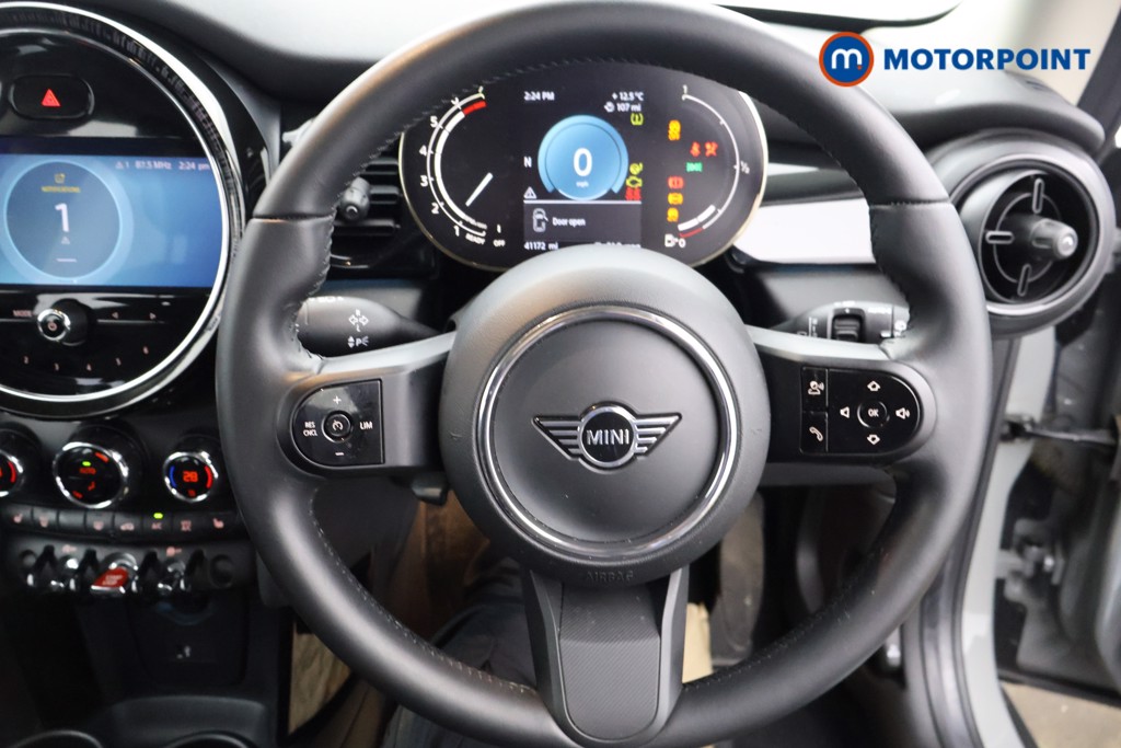 Mini Hatchback Cooper Classic Manual Petrol Hatchback - Stock Number (1630844) - 1st supplementary image