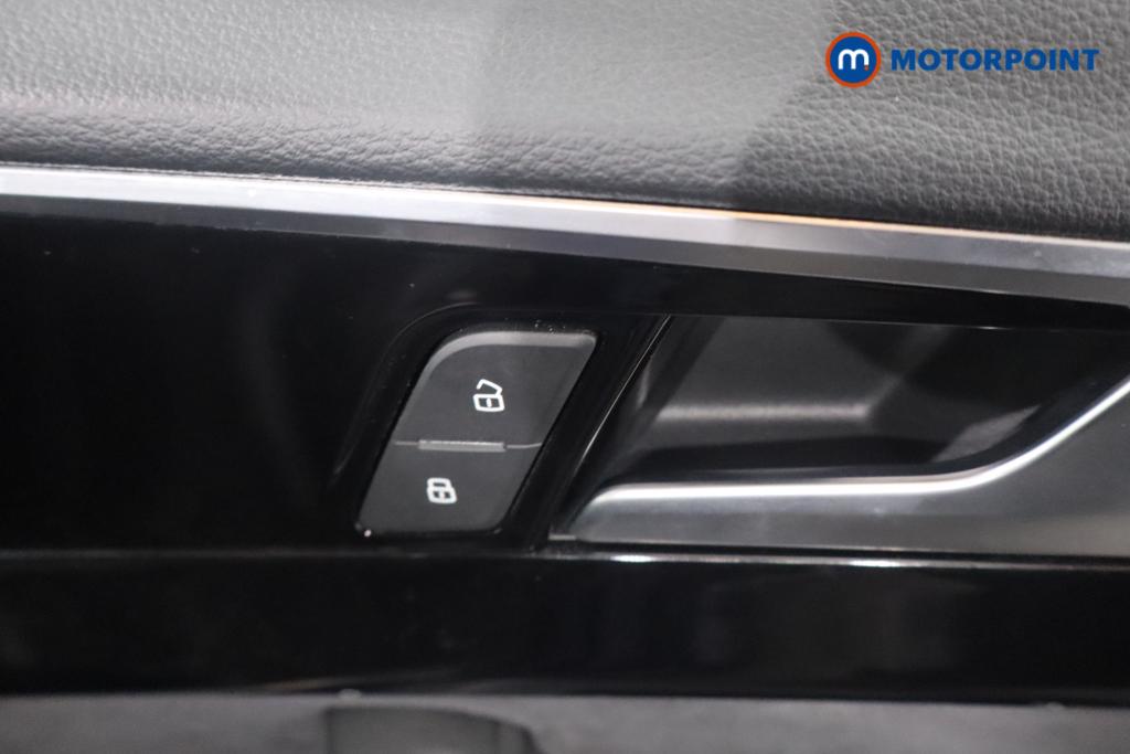 Audi A4 Black Edition Automatic Petrol Saloon - Stock Number (1630899) - 11th supplementary image