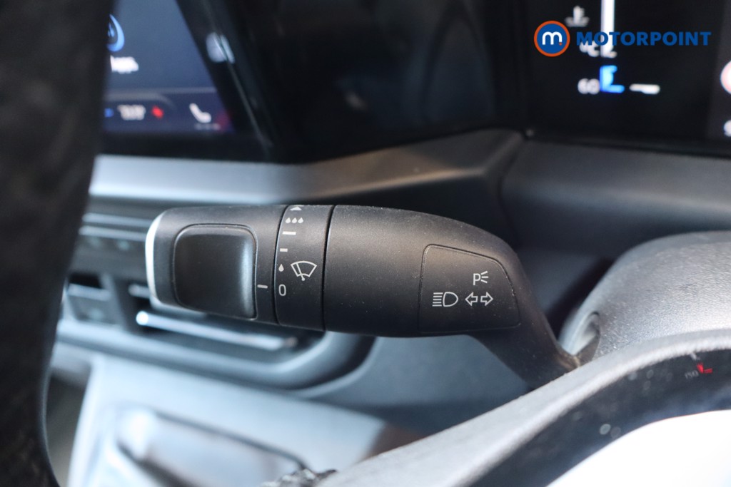 Ford Transit Custom Limited Manual Diesel Panel Van - Stock Number (1614062) - 14th supplementary image