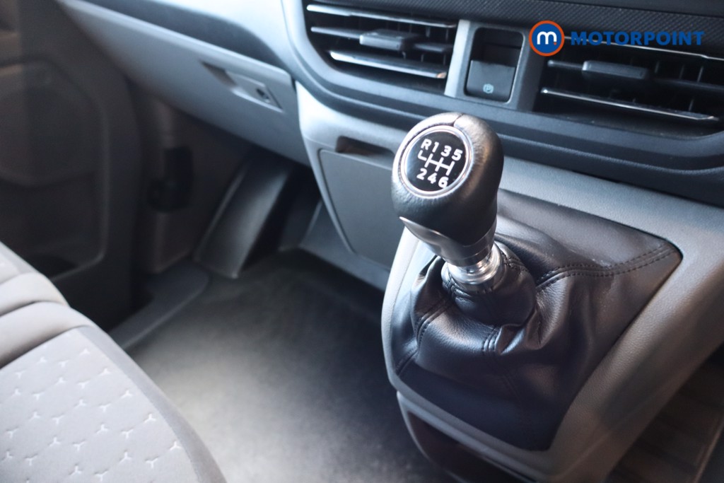 Ford Transit Custom Limited Manual Diesel Panel Van - Stock Number (1614062) - 17th supplementary image