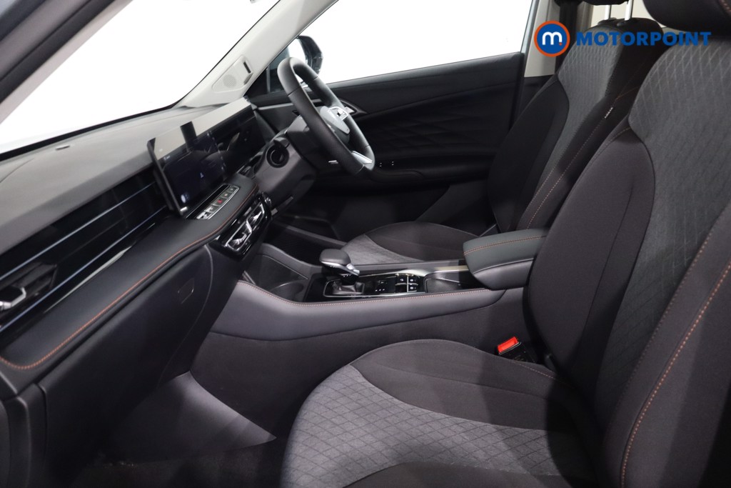 Mg Motor Uk HS SE Automatic Petrol-Electric Hybrid SUV - Stock Number (1616671) - 4th supplementary image