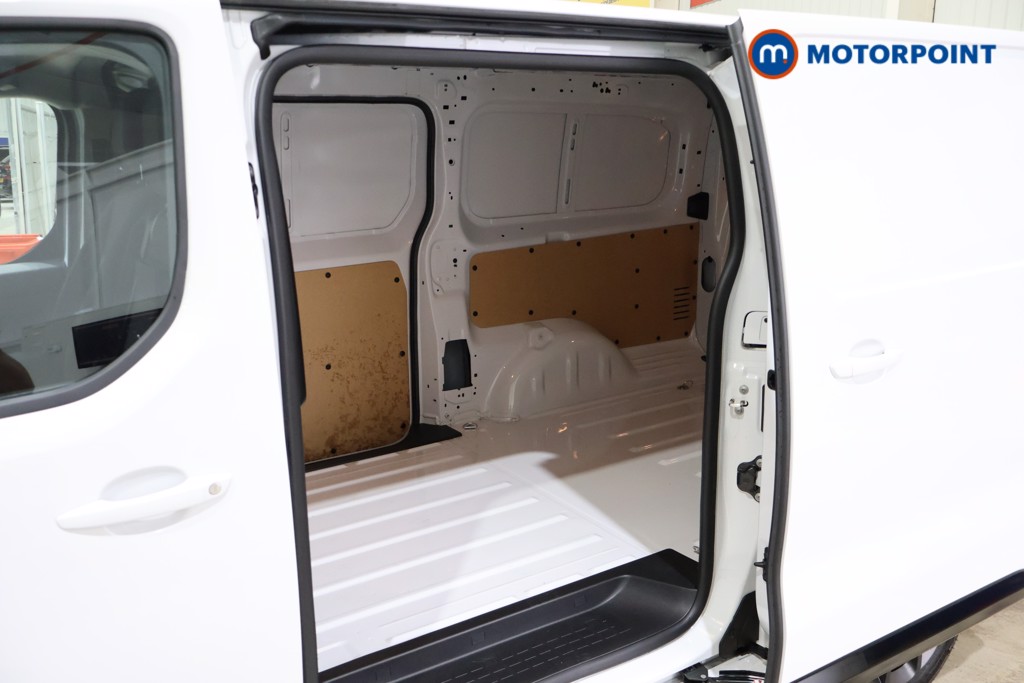 Citroen Dispatch Driver Manual Diesel Panel Van - Stock Number (1618475) - 2nd supplementary image